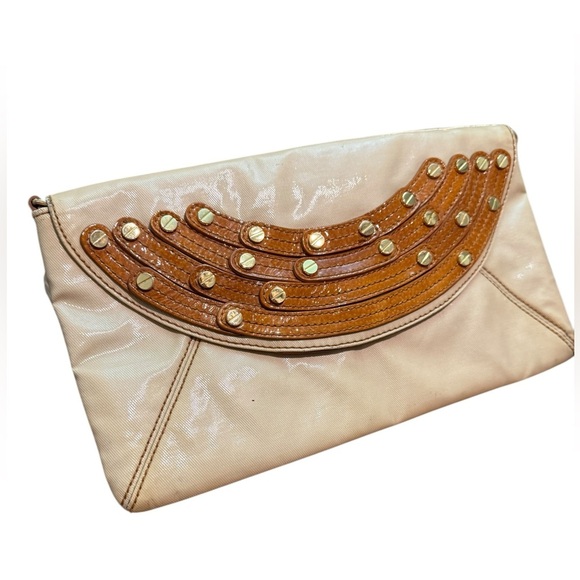 Rare Tory Burch cream studded gold detail Clutch Envelope Style vintage bag - Picture 8 of 10